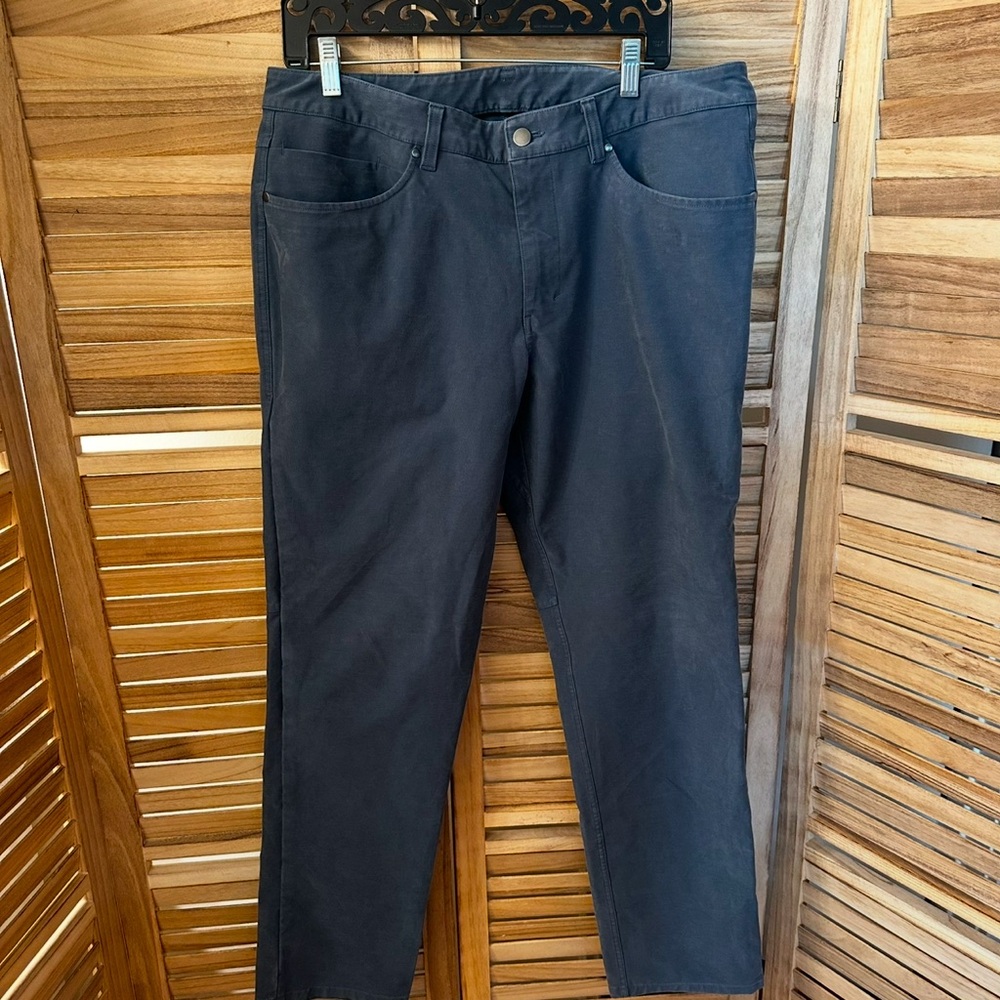 Lululemon Classic Fit Pants